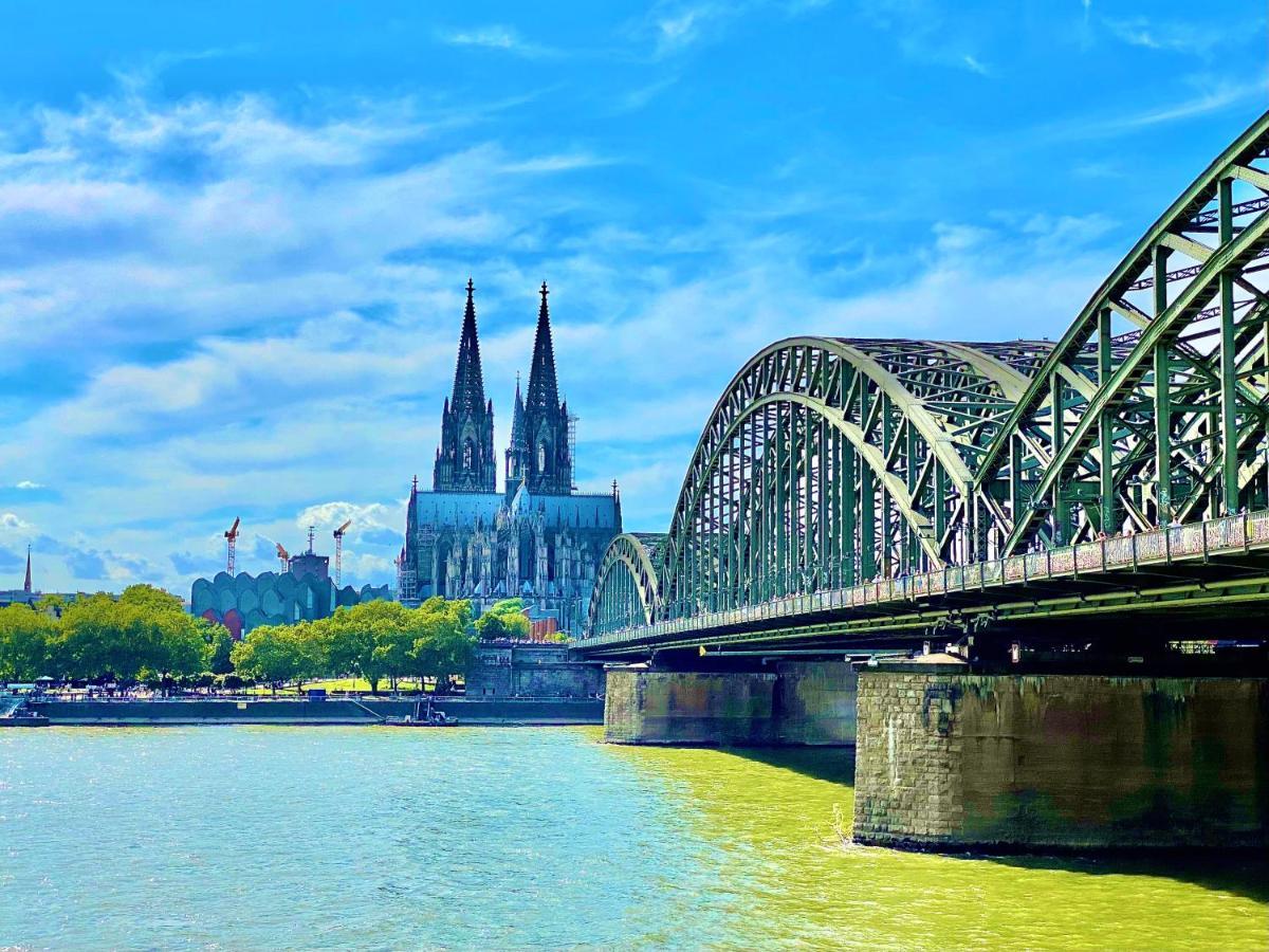 The Suite Köln Exteriör bild